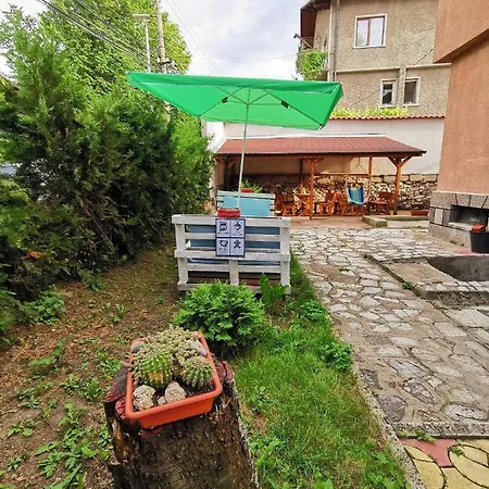 Guest house Casa Divna